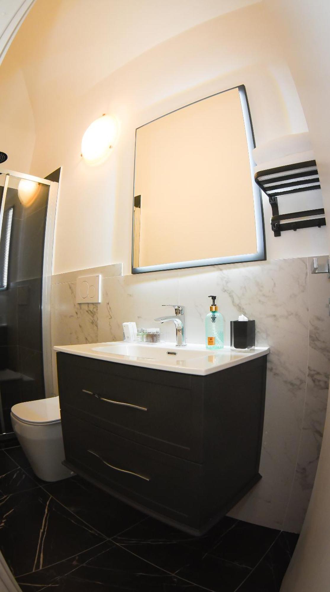 Bq House Fori Imperiali Luxury Rooms Rome Bagian luar foto